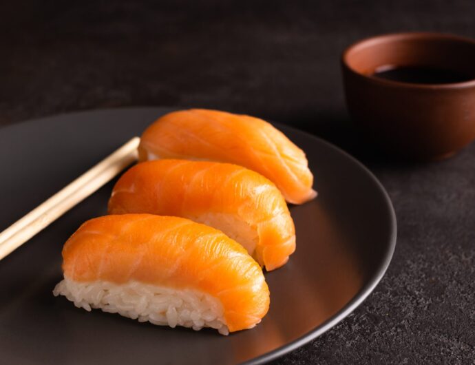 sushi-philadelphia-with-salmon-on-a-plate-2026-03-17-20-09-25-utc